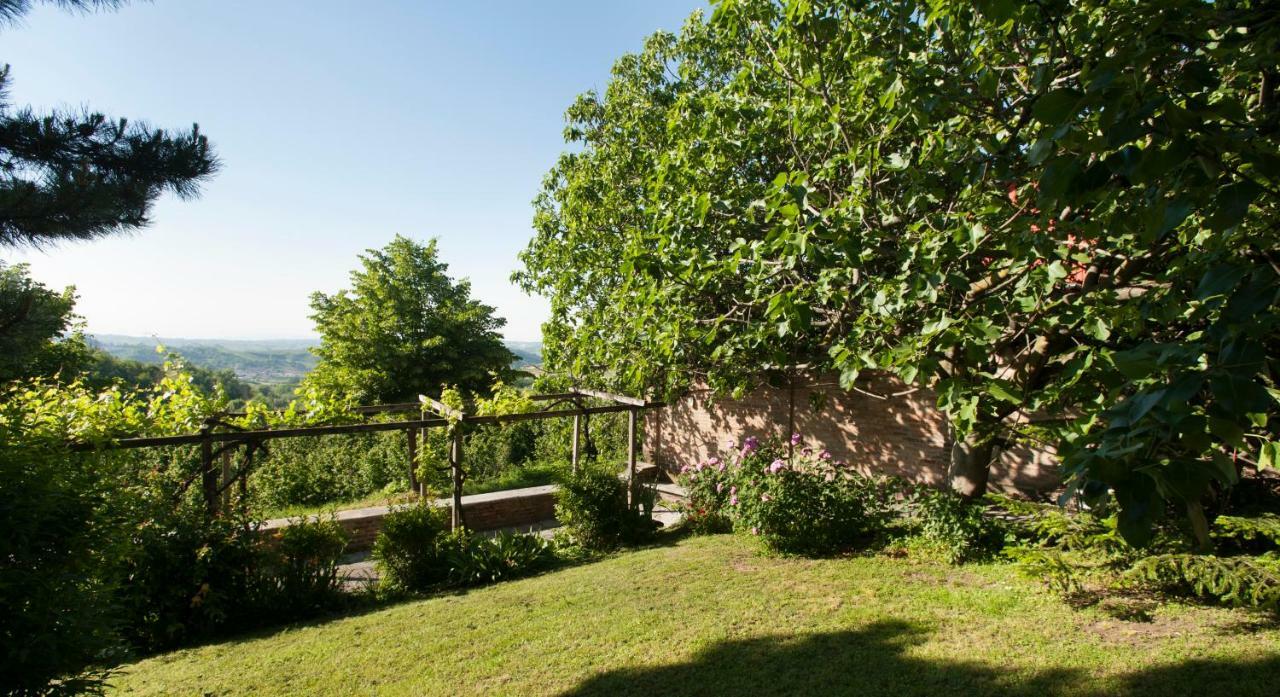 Hazelnut Valley Guarene Extérieur photo
